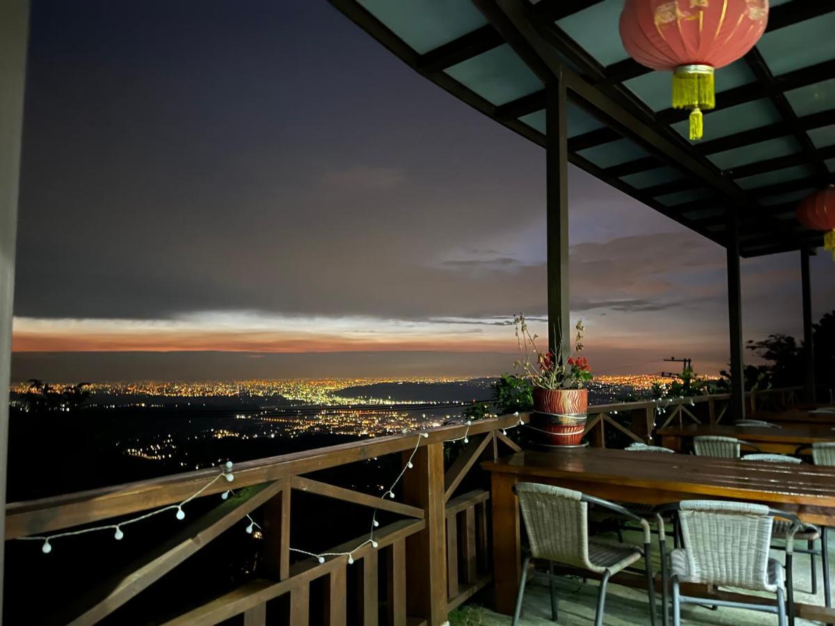 Shi Home 1639 Zhushan Bagian luar foto